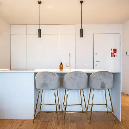 Almada 551 - 4 1 Penthouse View By Lovelystay Apartment
