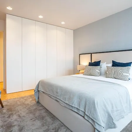 Penthouse With Views - Almada 551 아파트 *