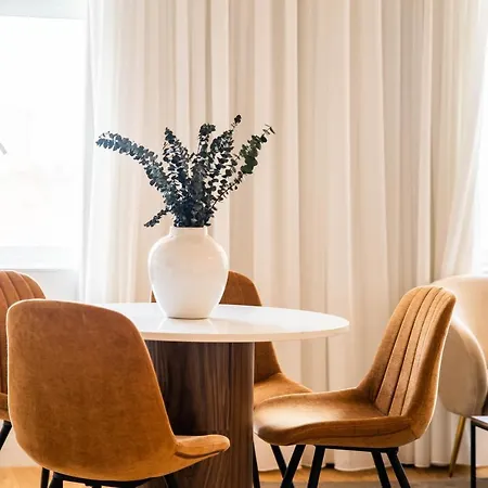 Penthouse With Views - Almada 551 아파트